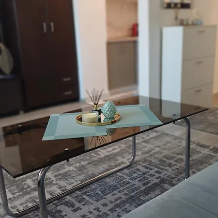 Apartment Avenija *