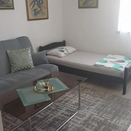 Avenija Apartment *